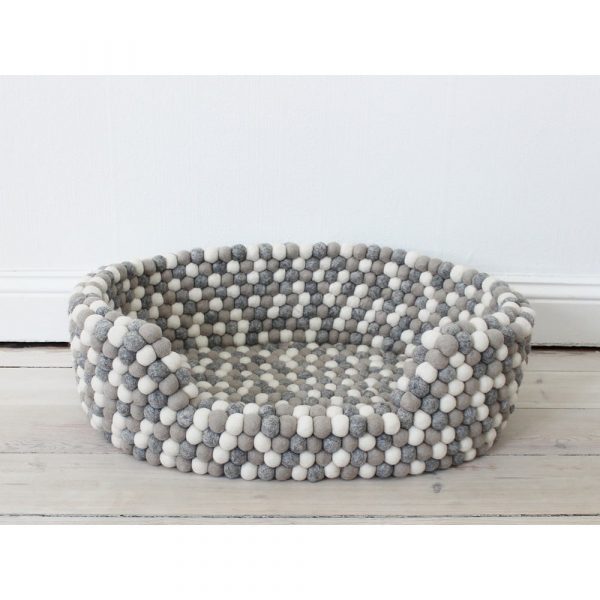 Svetlý sivo-biely guľôčkový vlnený pelech pre domáce zvieratá Wooldot Ball Pet Basket, 40 x 30 cm