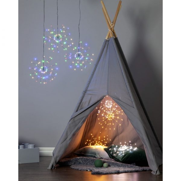 Závesná svietiaca LED dekorácia Star Trading Hanging Firework Light Rainbow, 60 svetielok